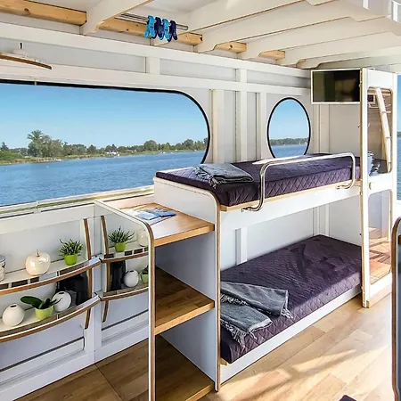 Botel Cozy Ship In Havelsee Ot