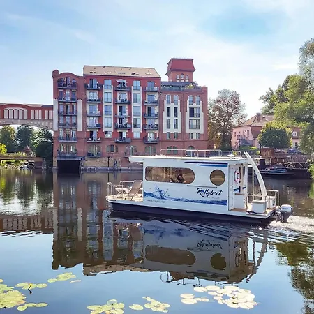 Botel Cozy Ship In Havelsee Ot