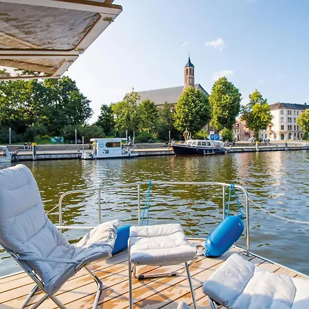 Botel Cozy Ship In Havelsee Ot Kutzkow